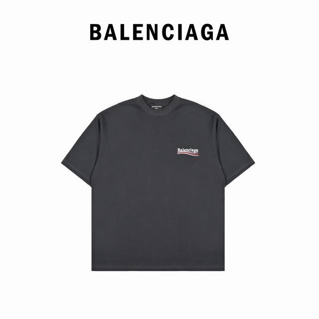 Balenciaga 巴黎世家 21Ss 浅灰色刺绣可乐短袖t恤 购入原版对版操作今年新发售的可乐区别往年 非常特殊的颜色 浅灰白色 并非纯白 26S双纱面料